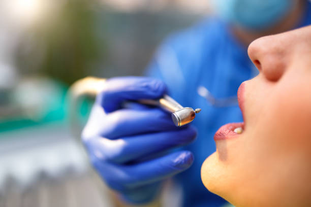 Best Dental Bonding  in Elmendorf, TX